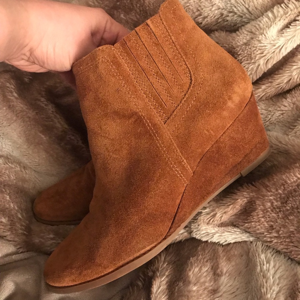 Super cute Franco Sarto Booties